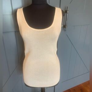 Tahari Creme sleeveless knit top S/M